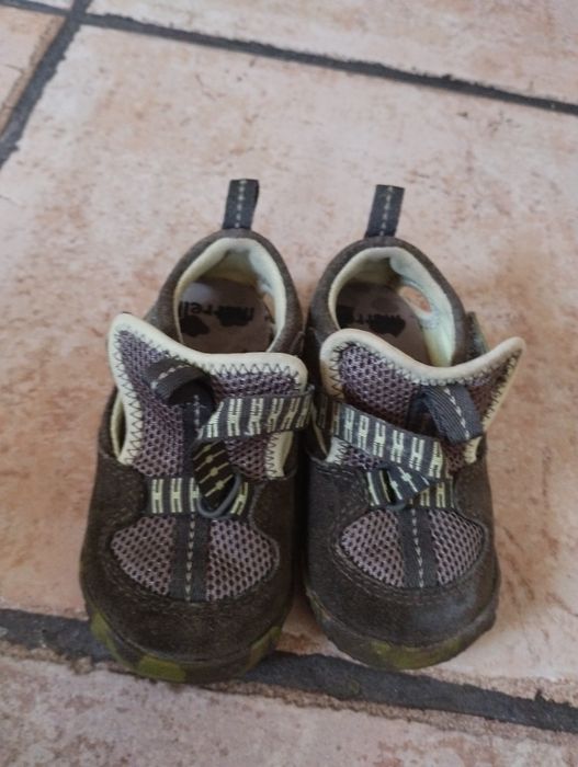 Sandálias Merrell 22