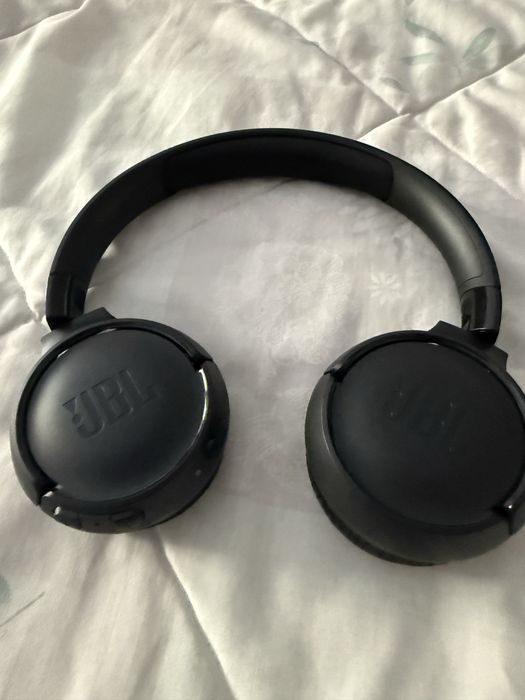 Auscultadores JBL novos