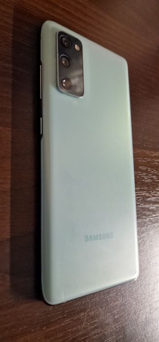 Samsung Galaxy S20 FE 5G  6/128gb