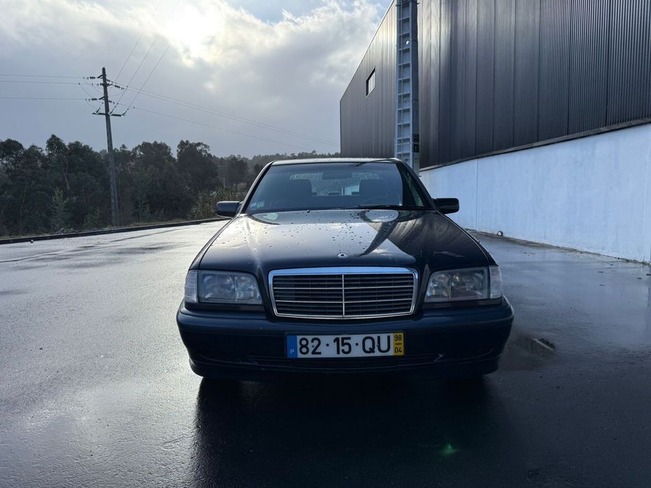 Mercedes Benz C220