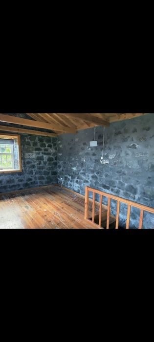 Terreno com 2 casas ilha do Pico