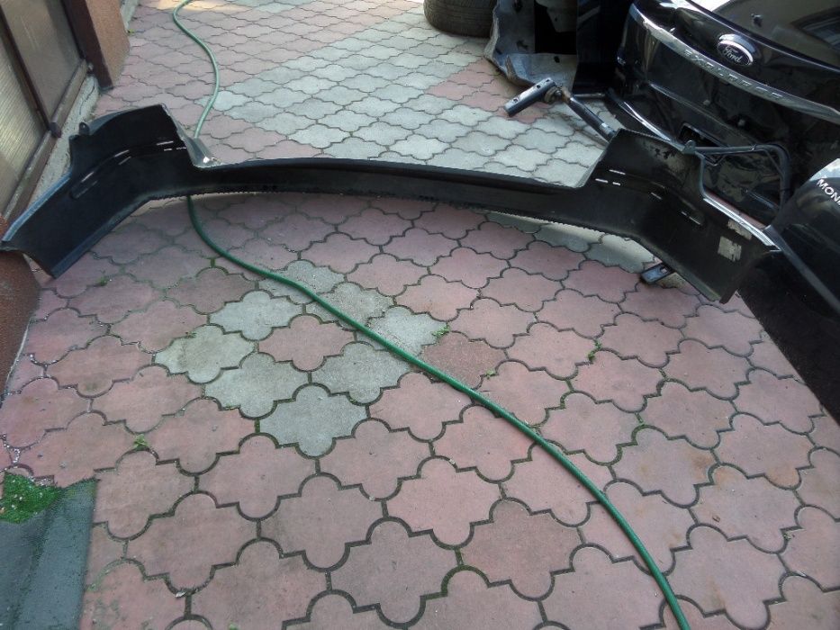 Chrysler pacifica zderzak tylni