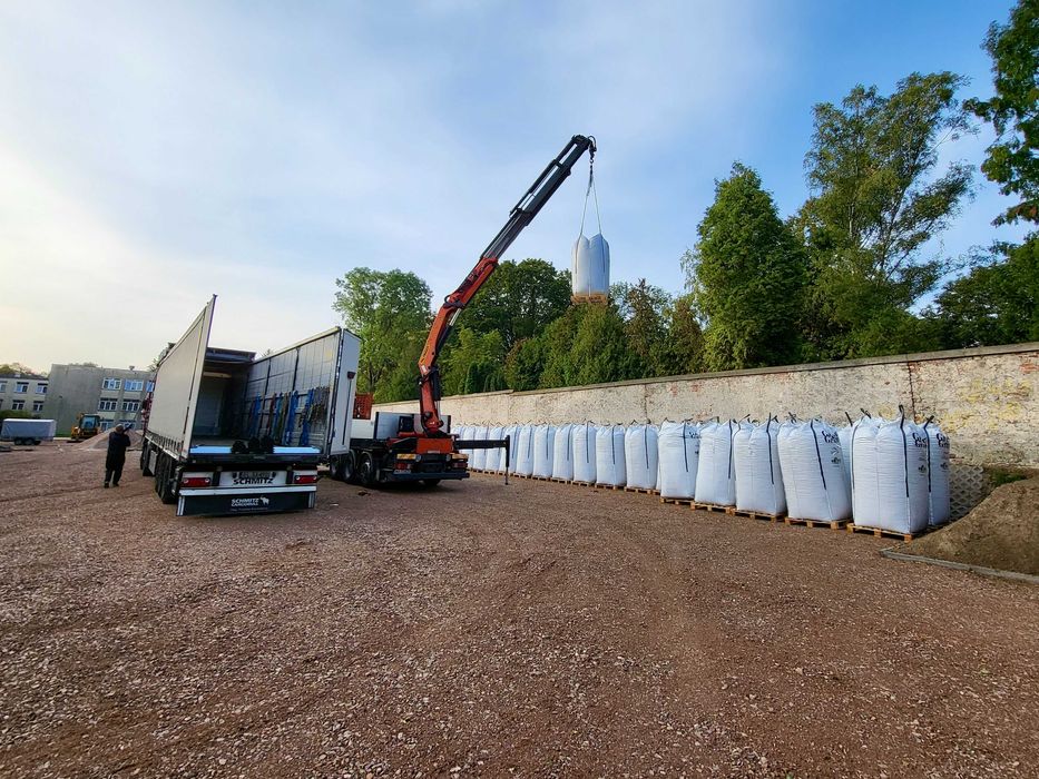 Transport HDS kontenery żwir rozładunki wywrotki koparki usługi HDS