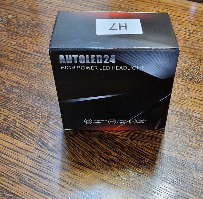 Żarówki LED H7 nowe