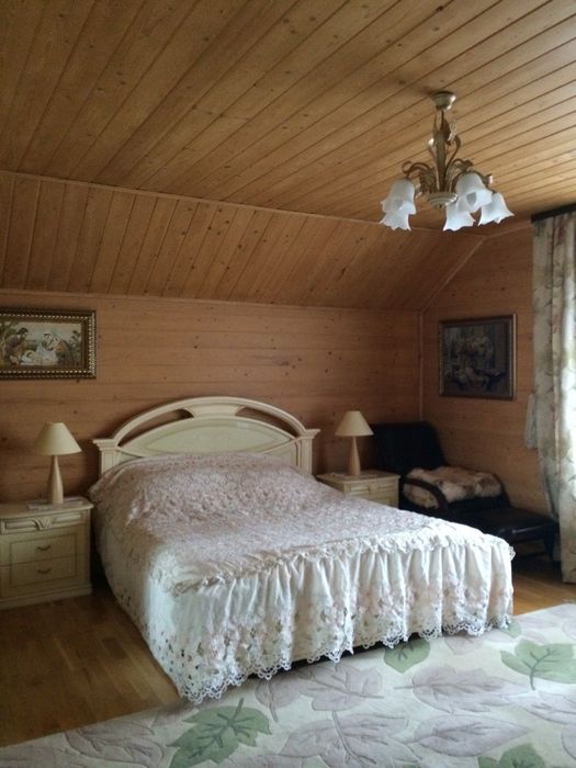 Відпочинок в Карпатах.Оренда будинка в горах .Котедж "Лара" Микуличин