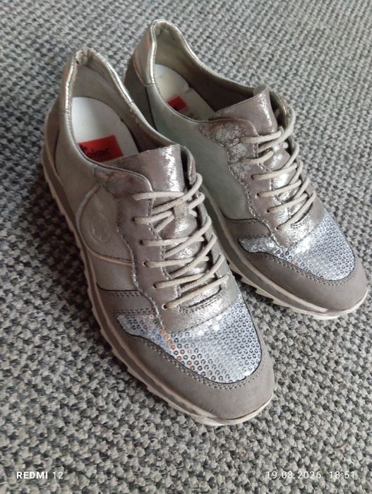 damskie sneakersy marki Rieker r. 40