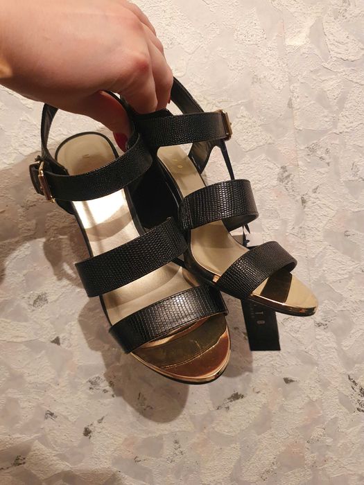 Mohito nowe sandały koturna 37 z metką