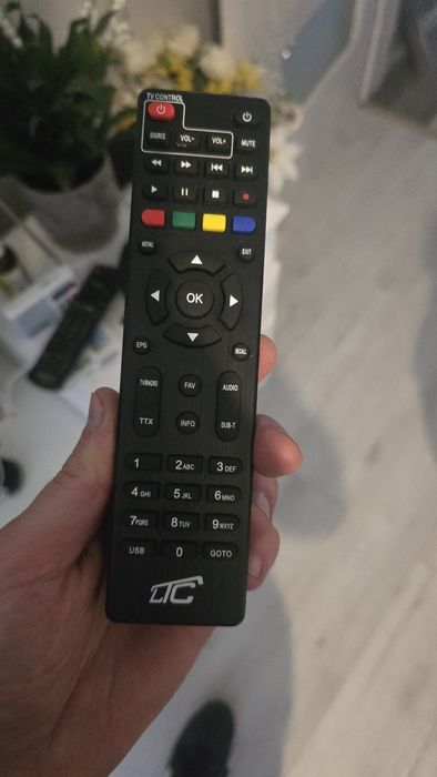 Telewizor Panasonic 42 cale z dekoderem DVBT2