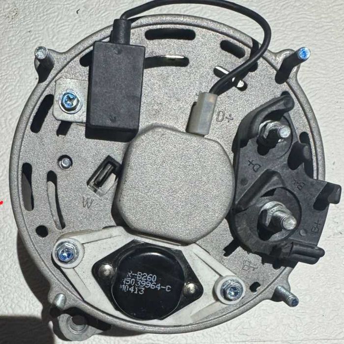 Генератор Опель НОВЕ оригінал GM Bosch  омега А  Вектра А Астра  Кадет