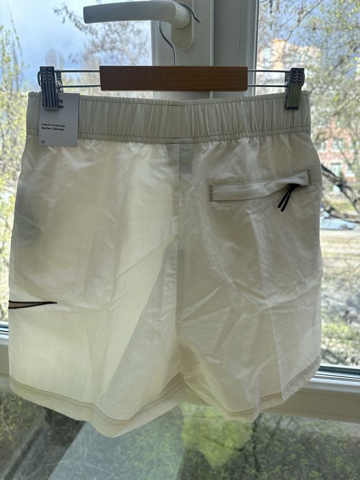 Шорти NIKE розмір S