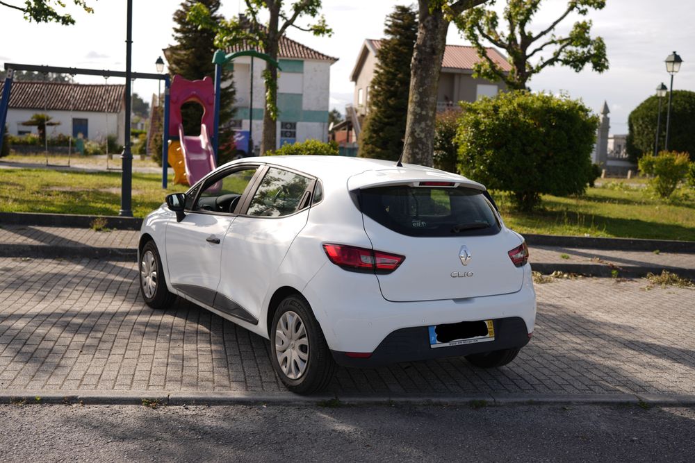 Renault Clio Comercial 1.5 dCi 2015 | Muito Económico | IVA Dedutível