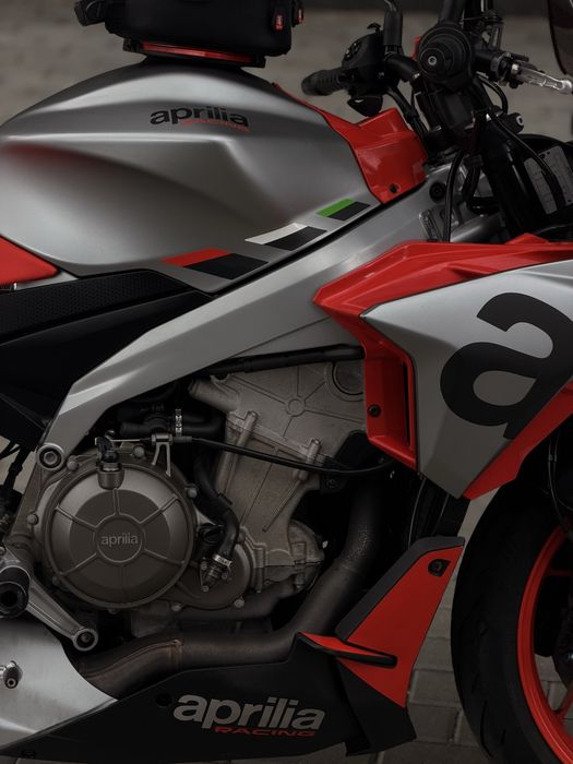 APRILIA TUONO 660 - nova!