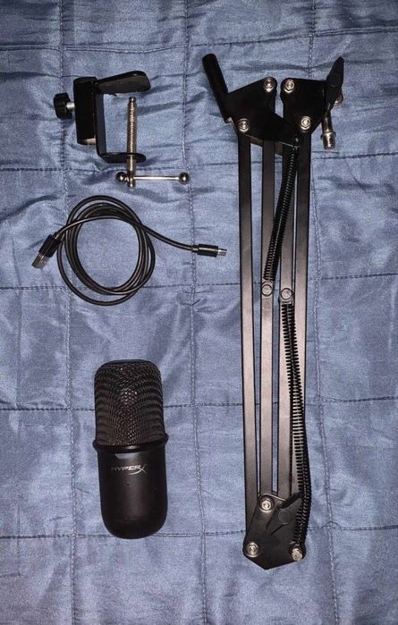 HyperX Solocast+ BoomArm + USB
