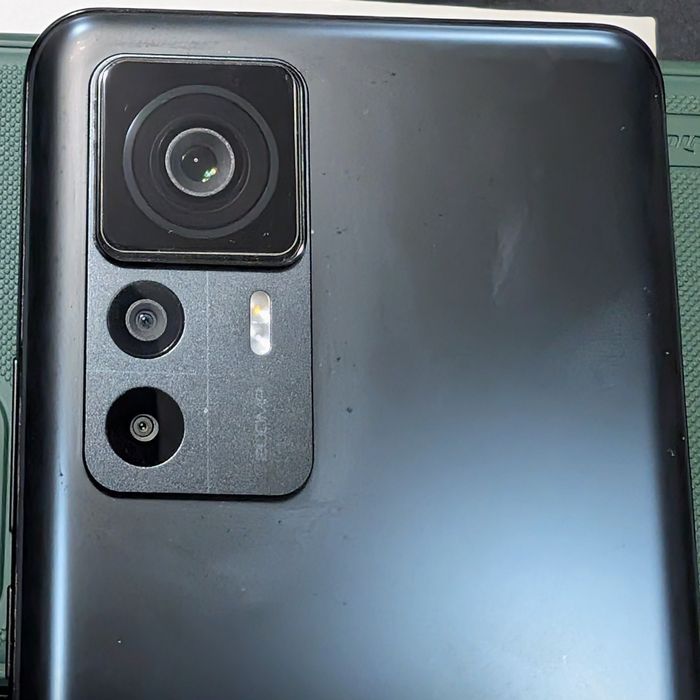 Xiaomi 12T Pro 12/256 GB смартфон чудовий стан