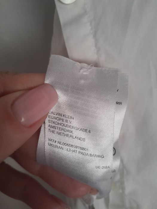 Сорочка жіноча біла стильна Calvin Klein,S
