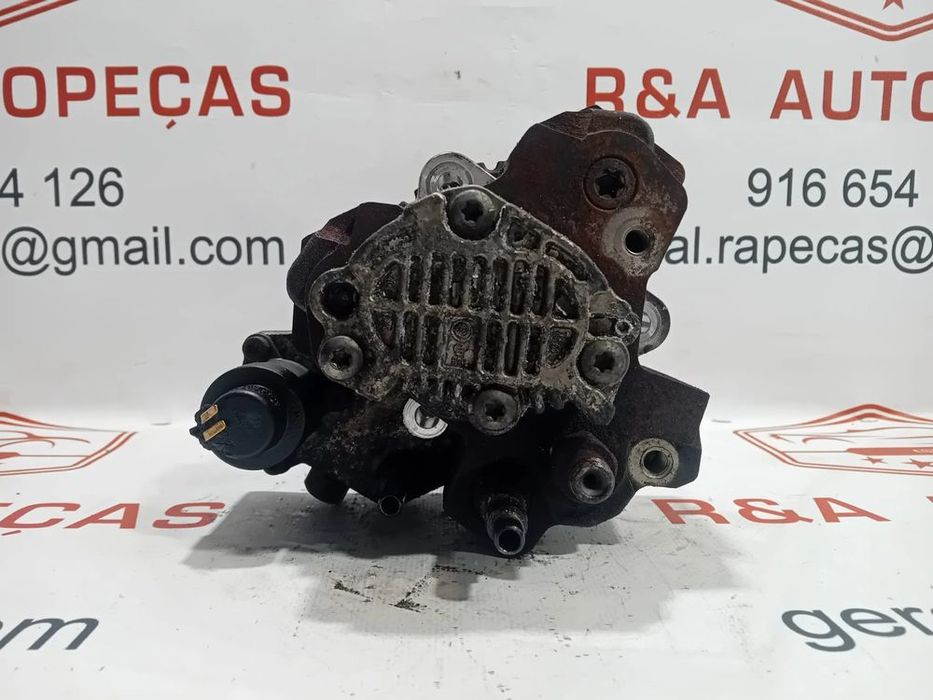 Bomba Injetora / Bomba de Injeção /Alta Pressão 1.9 DCI Ref 044501075