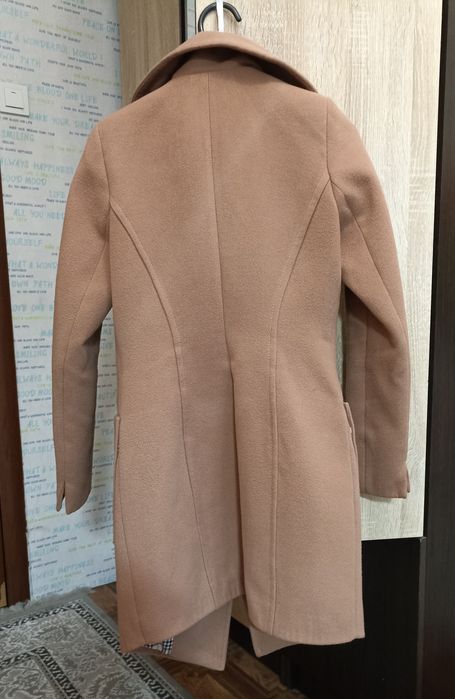 Пальто жіноче осінь