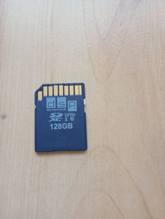 DSP Memory 128 Gb. Olimpus Tough TG-5