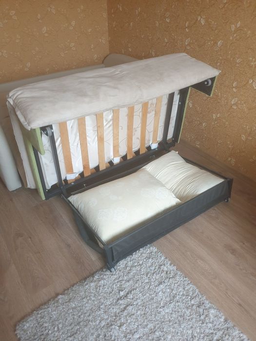 Продам диван-ліжко