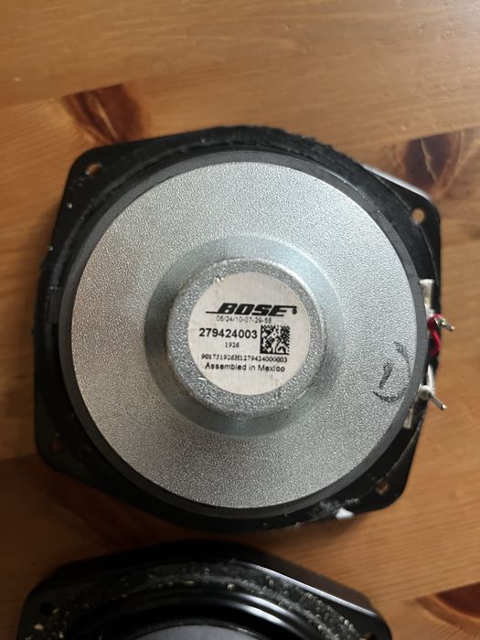 Bose glosniki niskotonowe  subwoofer Acoustimass Ps 18 III