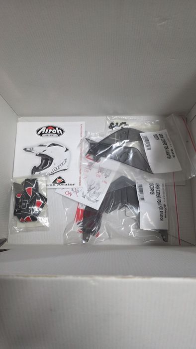 Capacete AIROH Aviator 222