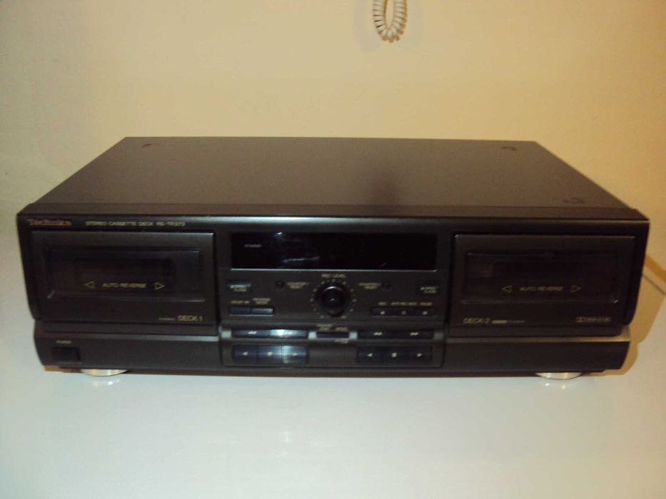 Piękny całkowicie sprawny Deck Technics RS TR373 idealny stan wizualny