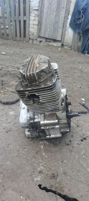Двигун 150 кБ мустанг