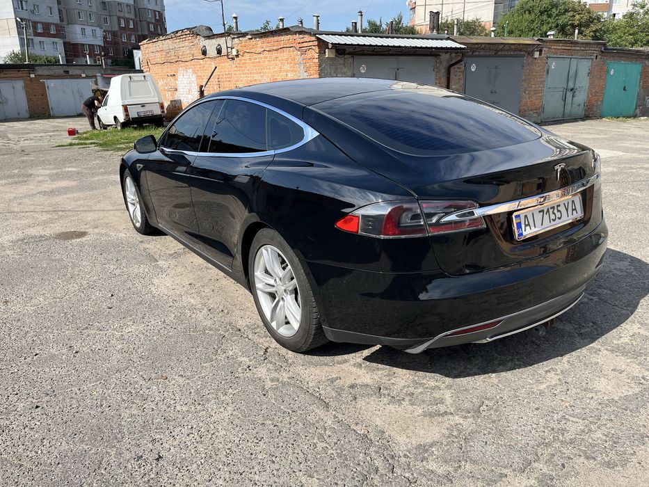 Продам хлооший електромобіль