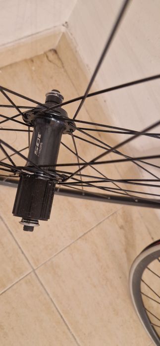 Rodas estrada 28 Shimano 105