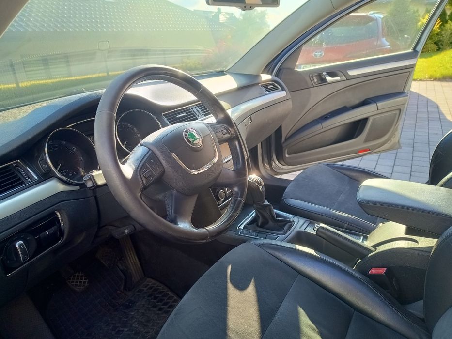 Samochód osobowy Skoda Superb II combi