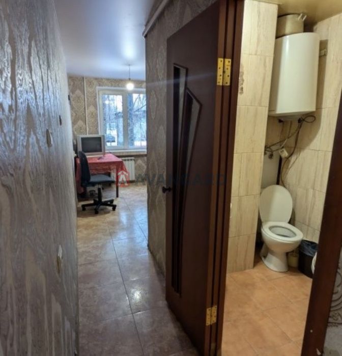 Продам 2 кімнатну квартиру на ж.м.Червоний Камінь   54 м2