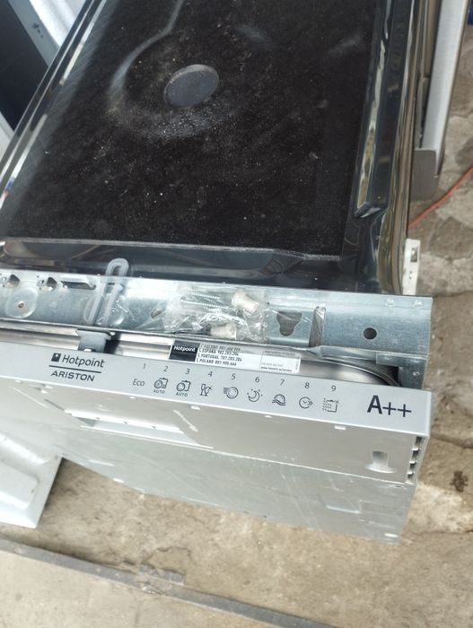 Zmywarka HOTPOINT ARISTON 45 do zabudowy, stan bdb.