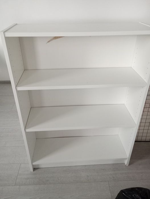 Regał biały na książki, zabawki