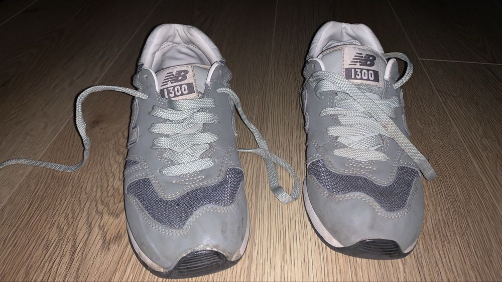 Кросівки new balance 1300