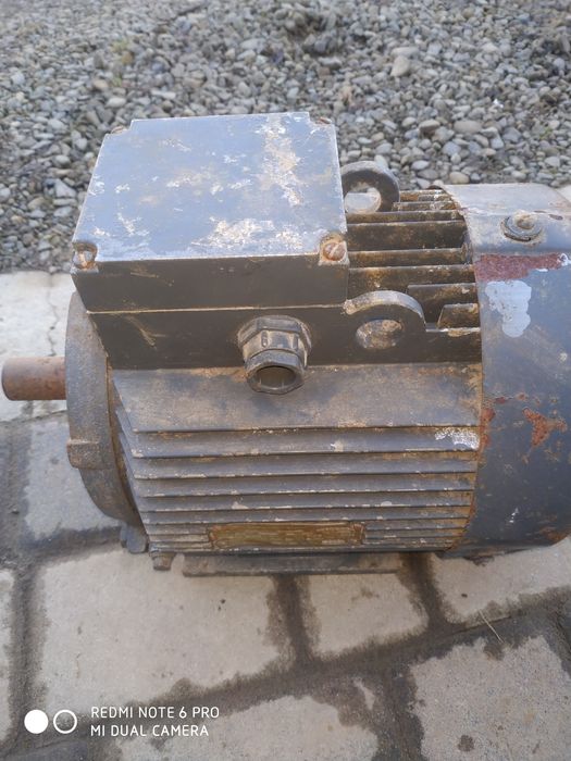 Електро двигун 3.0 Кл 1410 об  новий у роботі небув