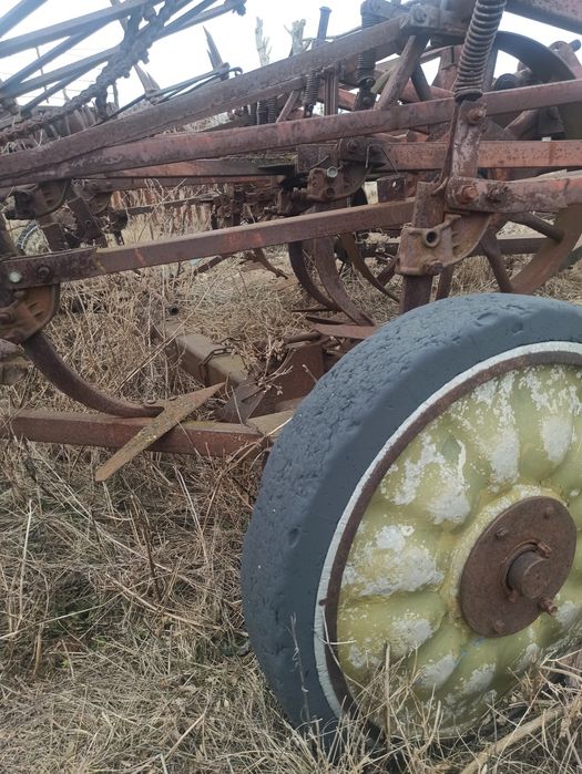 Культиватори навісний, причепний