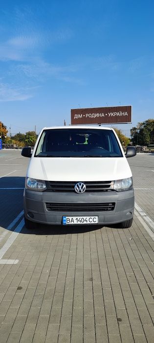 Продам Т5 2011р умань