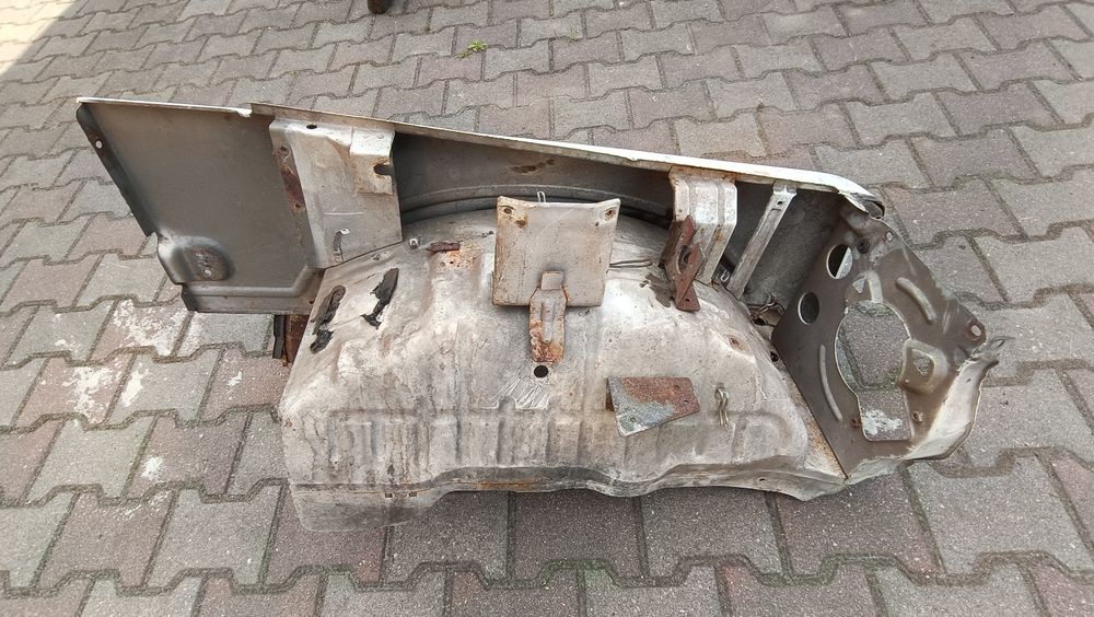 Suzuki Samurai Samuraj błotniki Błotnik Poliftowy prawy i lewy