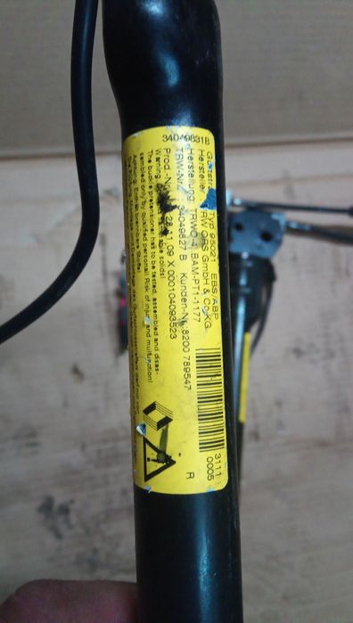 Napinacz pasa renault modus clio