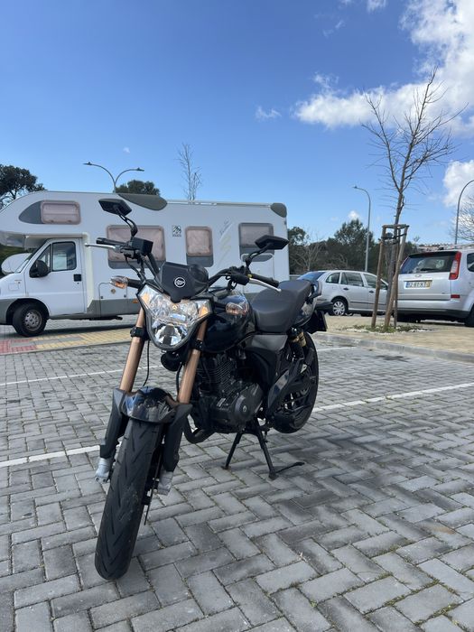 Keeway RKV 125, 8000kms