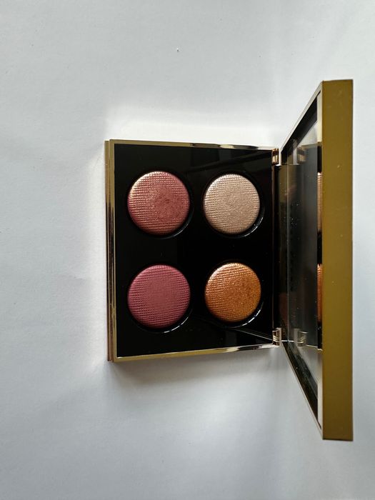 Cienie do powiek Bobbi Brown