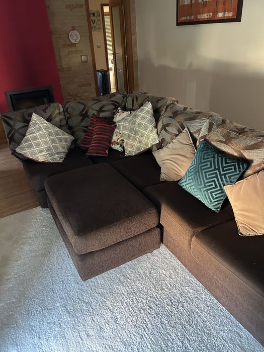 Versatile, Large, and Comfortable Sofa64730012027265123