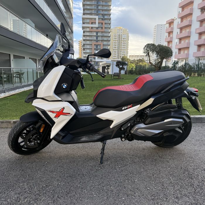 BMW C 400 X • Apenas 1422 km • Connectivity • Como Nova • Garantia