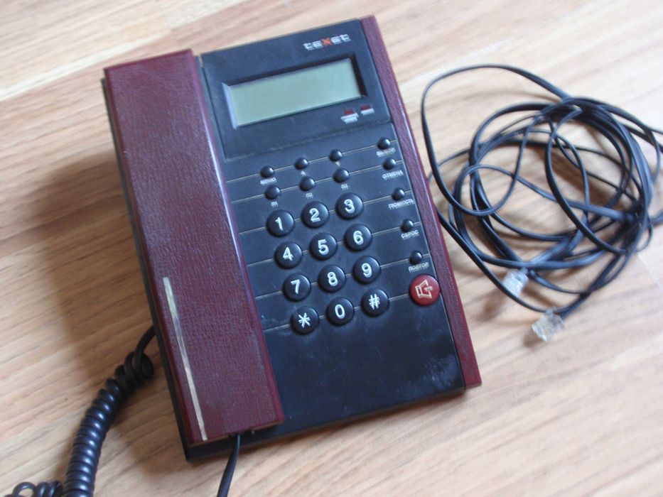 стационарный телефон рабочий кнопочний