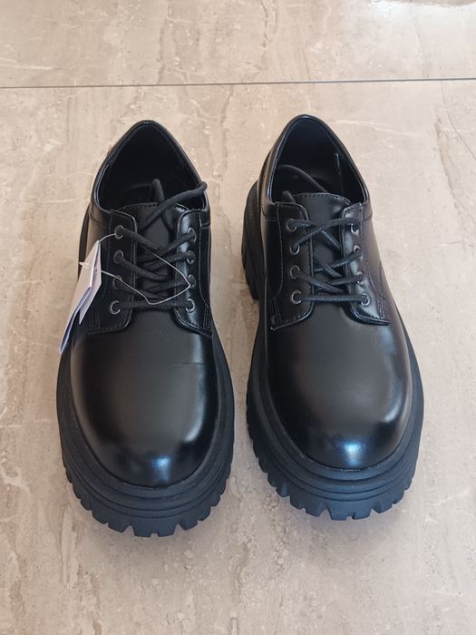 Buty      męskie