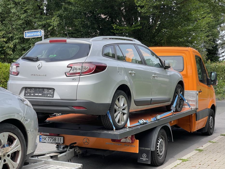 Запчастини розборка Меган 3