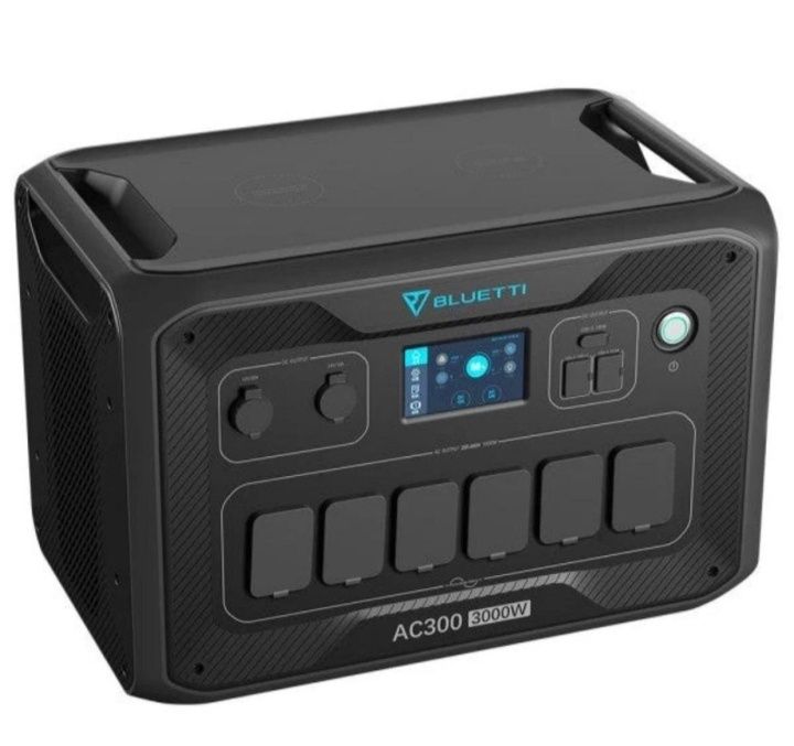 Bluetti AC300 3000W під відновлення