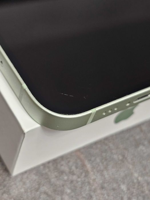 iPhone 12 64GB  -  MagSafe  -  Face ID