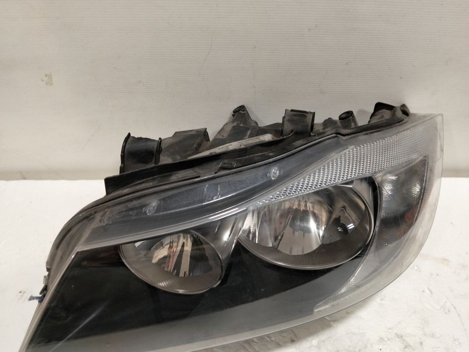 Farol BMW E90 e91 ótica esquerdo 2007