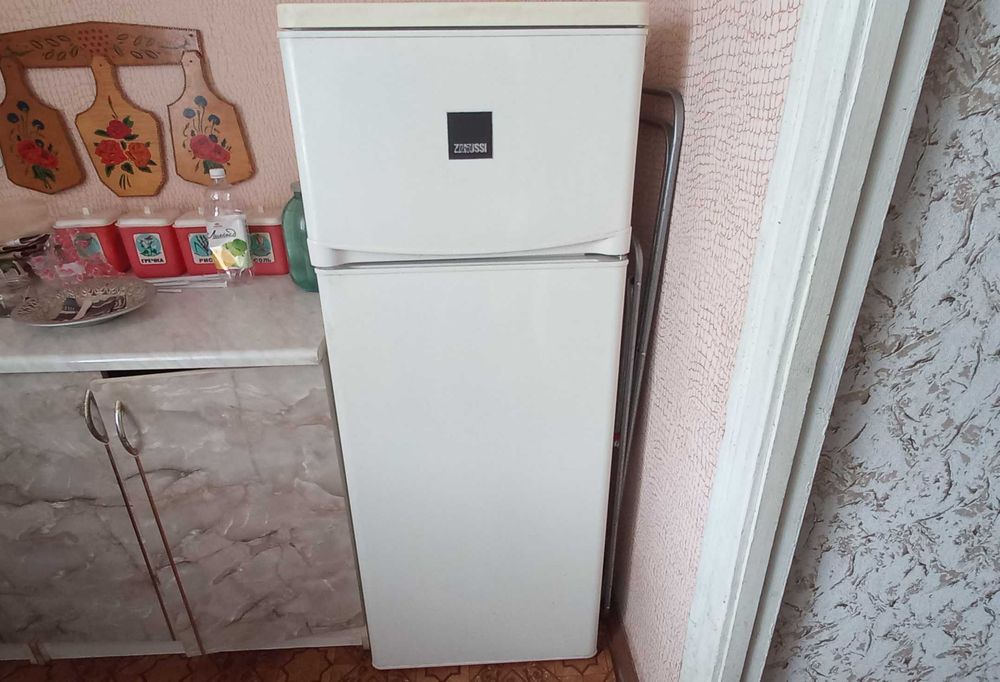 Холодильник  Занусси